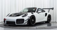 2019-Porsche-911-GT2-RS-Clubsport-2.jpg
