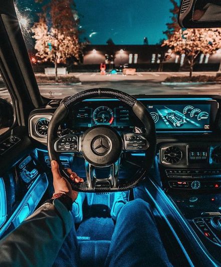 Mercedes interieur | Luxury car interior, Dream cars mercedes, Mercedes  interior
