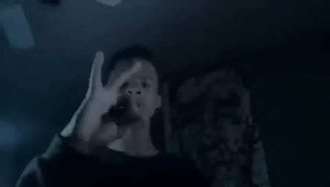 giphy.gif